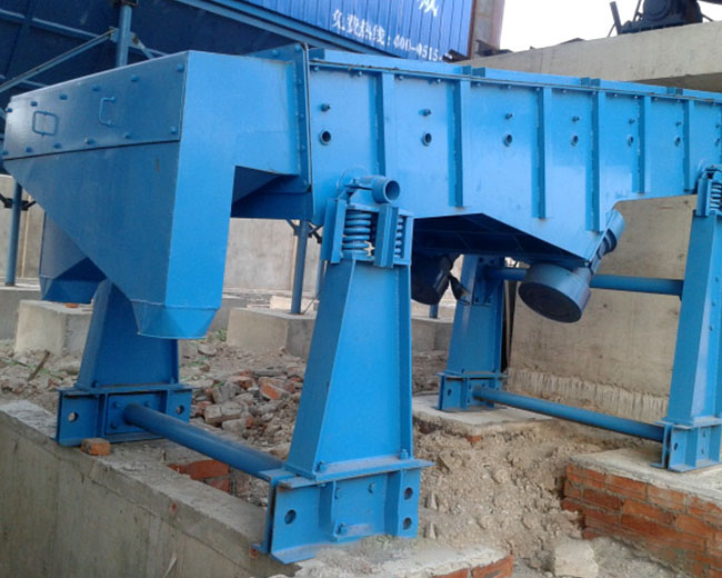 鈣粉篩是什么形式的振動篩，多少錢？