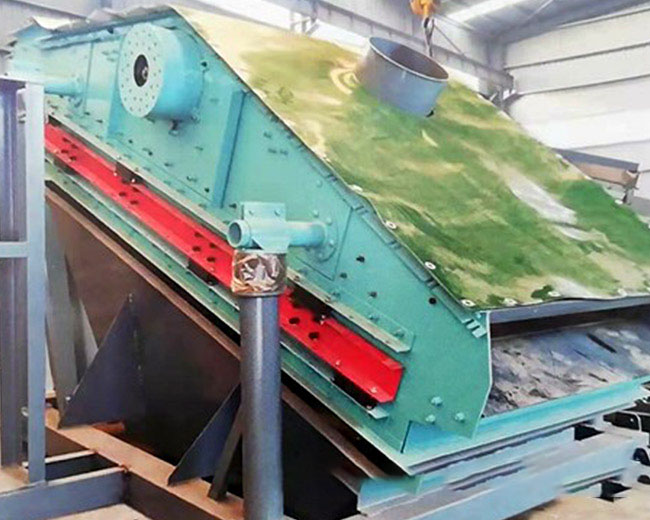 冷燒結(jié)礦篩分使用圓振動(dòng)篩效果好嗎？