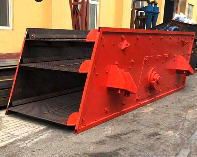 冷燒結(jié)礦篩分使用圓振動(dòng)篩效果好嗎？