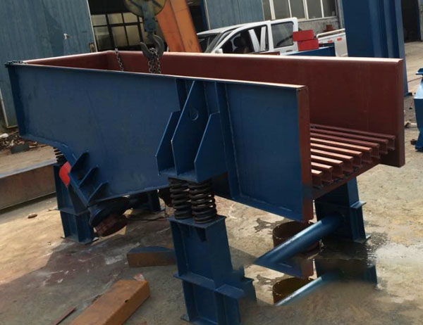 活化式振動給煤機與雙質(zhì)體式的對比優(yōu)勢