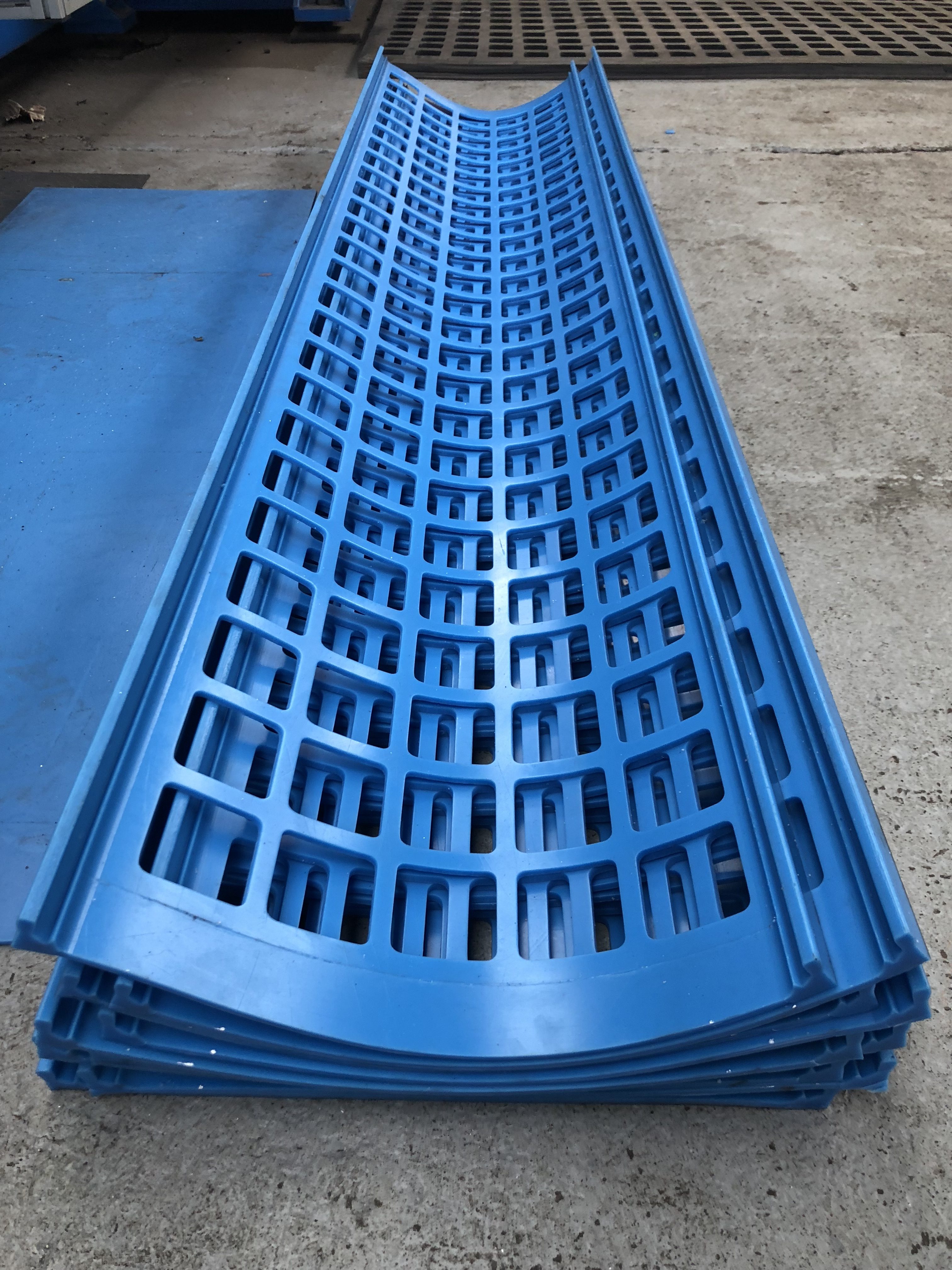 微粉復(fù)振篩耐磨狂拉伸三組分聚氨酯篩網(wǎng)使用優(yōu)勢(shì) 微粉復(fù)振篩耐磨狂拉伸三組分聚氨酯篩網(wǎng)使用優(yōu)勢(shì)