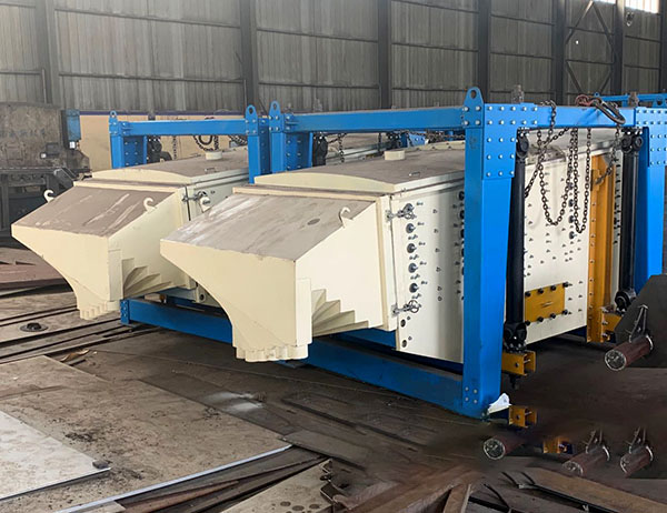 易產(chǎn)生靜電的物料用什么振動(dòng)篩效果好？