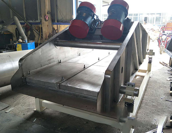 機制砂生產線中常用什么篩分機，可以更新?lián)Q代嗎?