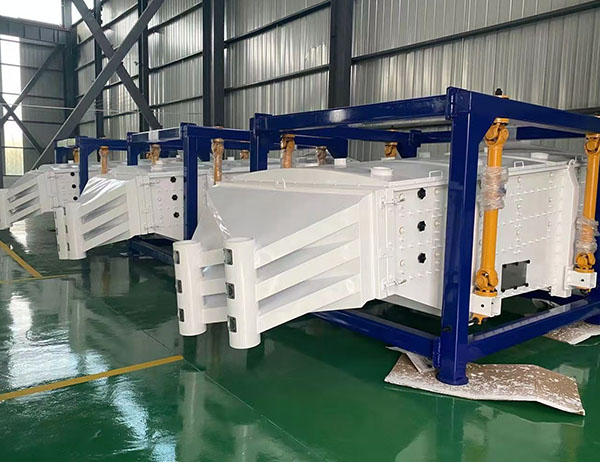 方形搖擺篩業(yè)務(wù)員不會(huì)說的秘密，換網(wǎng)成本貴，一年買臺(tái)新機(jī)