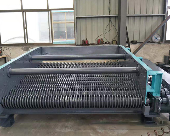 石子篩分機(jī)-石頭泥土篩分機(jī)-分篩石子設(shè)備