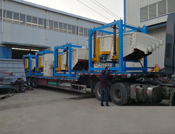 石英砂搖擺篩一般應(yīng)用在板材砂、石油砂、樹脂砂