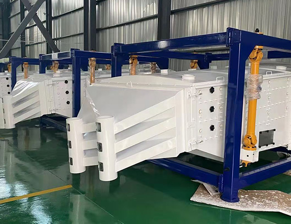 石英砂搖擺篩一般應(yīng)用在板材砂、石油砂、樹脂砂