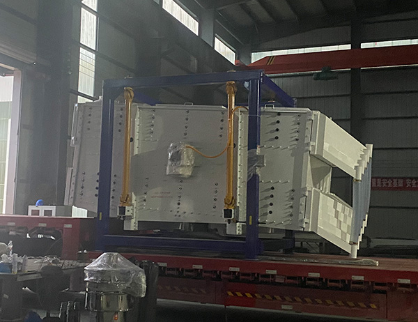 篩樹脂砂處理量100噸一小時，精度90%以上用什么篩機(jī)？