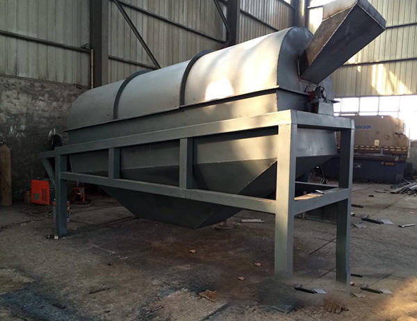 環(huán)保封閉篩需要全部篩箱密封，可使用集裝箱