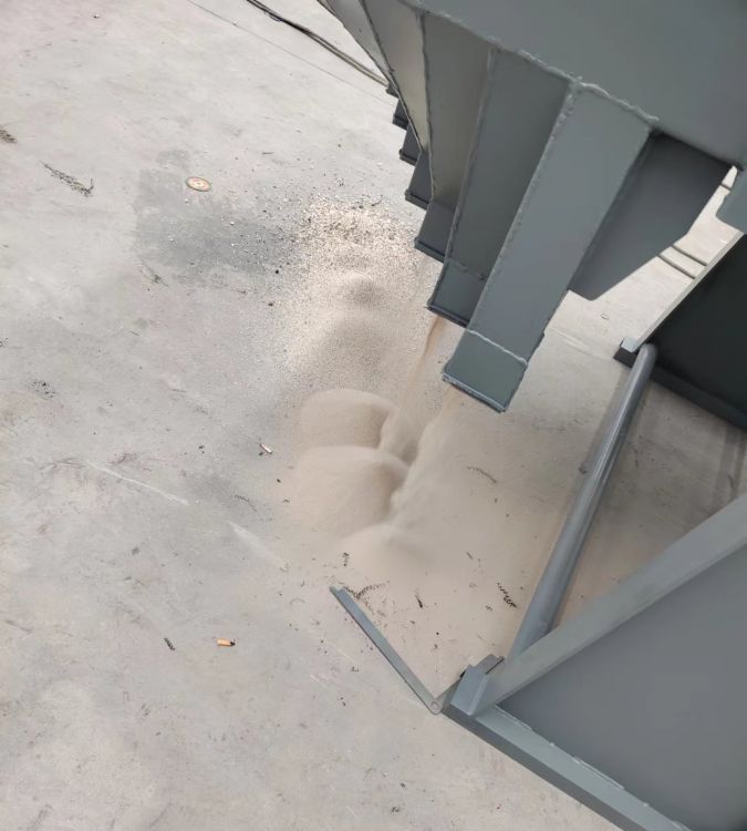 礦粉篩選用直線篩成本低效果號！